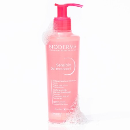 Bioderma Sensibio Gel Moussant Soothing and soothing facial cleansing gel for sensitive skin 200 ml